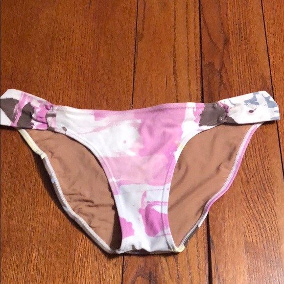 Multicolored, single strap top bikini. - Picture 2 of 4